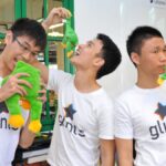 glints